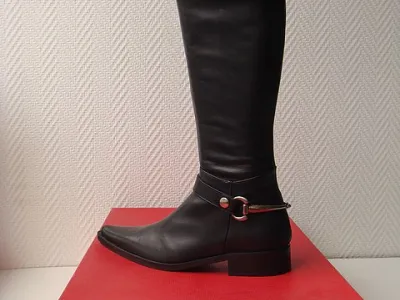 Lundi bleu, Bocage, Muratti, Rosemetal, Adige, Kesslord, Caprice, Enza nucci,  (11 paires)