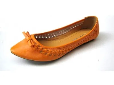 BALLERINES FEMME REF 6089 1.8€ HT 