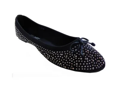 Ballerine strassée Réf 6618 3.95€  