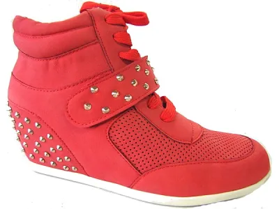 Basket compensée fashion réf 6382 7, 50 € ht/unité