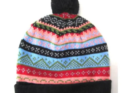 LOT bonnet hiver Réf 8925 0.60€HT/ unité