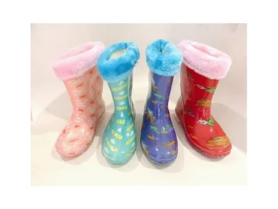 Botte en caoutchouc enfant réf 6390 6, 40 € ht/unité