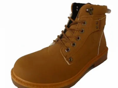 Botte montagnarde réf 6417 10, 50 € ht/unité