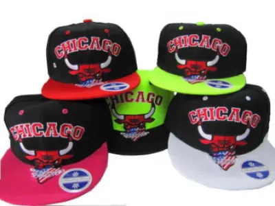 GROSSISTE lot de casquettes Chicago mode Réf 7073 5.95€HT/ unité