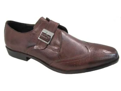 Chaussure homme en cuir réf 4761 9, 95 € ht/unité