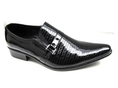 Chaussure noir verni réf 1210 8, 90 € ht/unité