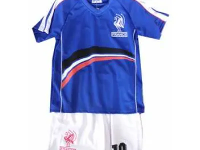 ensemble france de foot réf 9401 3.90€HT/ unité 