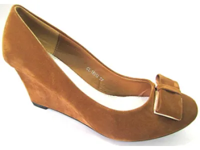 Escarpin compensé Réf 6122 2,90 € HT/unité