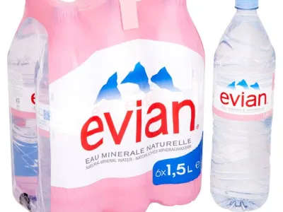 Eau minérale naturelle Evian