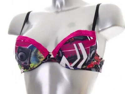 Soutien gorge ovni FREEGUN Réf 7638 1.50€ H.T