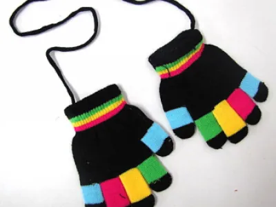 DESTOCKAGE gants magiques enfant Réf 2222 0.50€HT/ unité