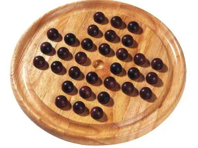 Solitaire en bois