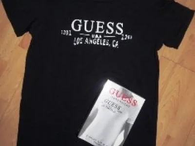 T-SHIRT GUESS