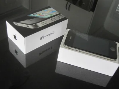 Original Brand New Apple iPhone 4g 32gb