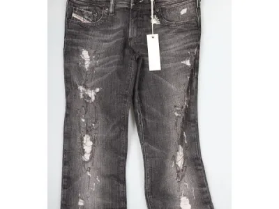Grossiste Jeans Diesel Femme 25€ la pièce