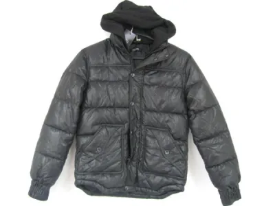 Doudoune homme ref 8888 13, 90 € ht/unité