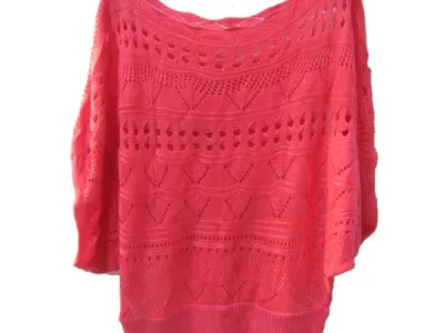 Pull femme mode  Réf 8884  Prix: 5.90€ HT 