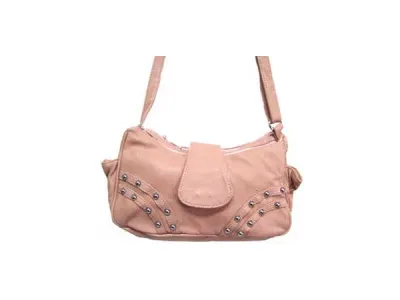 Sac à main clouté   Réf 7028 2.95€ HT