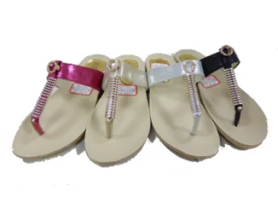Sandale femme Réf 9354 5,50 € HT/unité