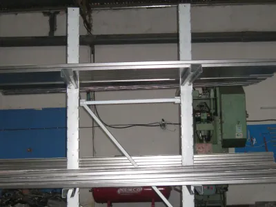 CANTILEVER NEUF A PRIX DISCOUNT