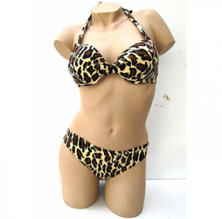 Bikini et paré-haut / Ref 3453 / 4,00 € HT