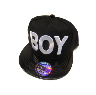 Casquette BOY vinyl  5,95 € HT  Réf 7798