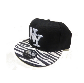 Casquette NY imprimé zèbre  5,95 € HT  Réf 7773