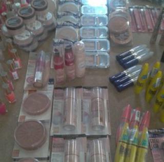 Lot de maquillage de marque