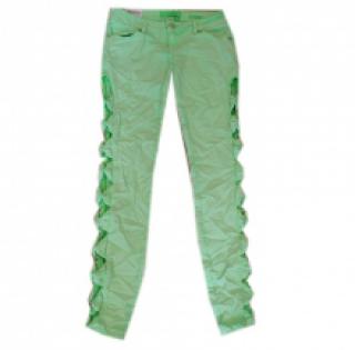 Pantalon vert paré de noeuds côté