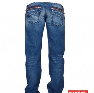 Jeans DIESEL homme ref: RAING 8A2 en destockage chez footloose