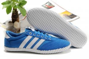 Vente Pas Cher chaussures Adidas Site Web: www.shoesforoutlet2012.net