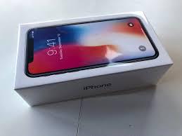 iPhone X 64Go sous garantie Apple