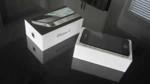 Original Brand New Apple iPhone 4g 32gb